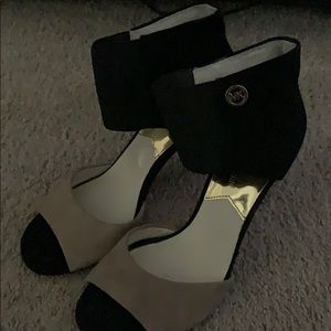 Michael Michael Kors heels 100% authentic